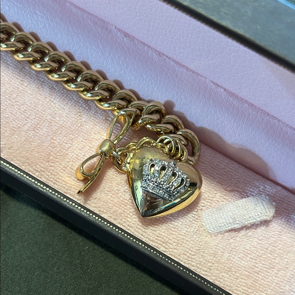Gold plated juicy couture bracelet - Picture 2 of 4